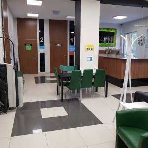 Poczekalnia przychodni Raszówka